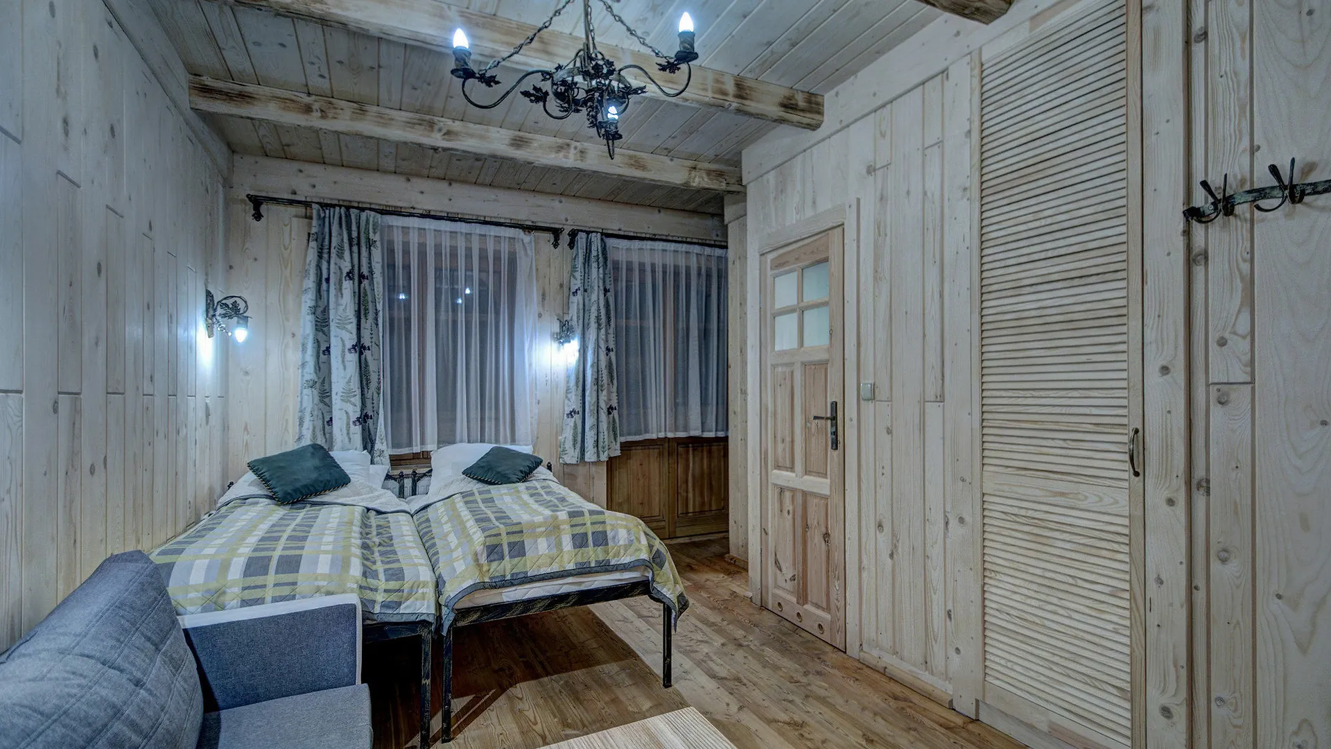 Pokoje Goscinne Swiatlomir Zakopane Bed & Breakfast